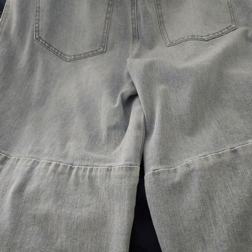 BCBG Blue Boyfriend Jeans with Classic Wash - Picture 10 of 13